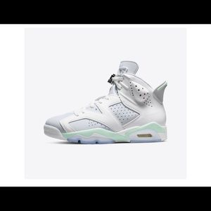 Womens Jordan 6 mint foam new in box